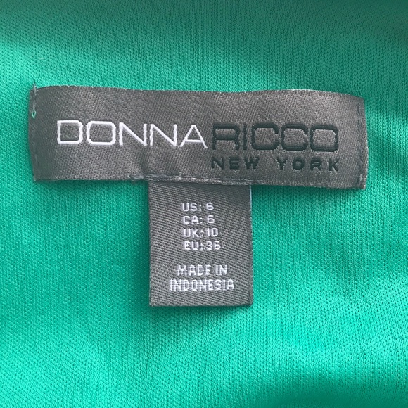 Green, drape neck dress - Picture 4 of 4